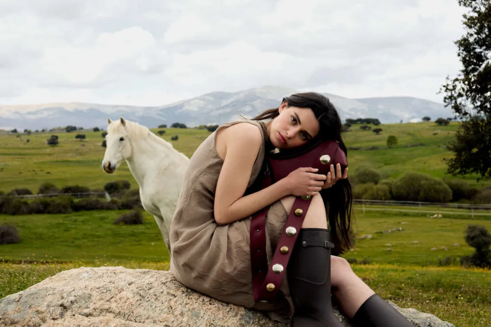 bolso gonter edicion 28001 cuero tosca 04