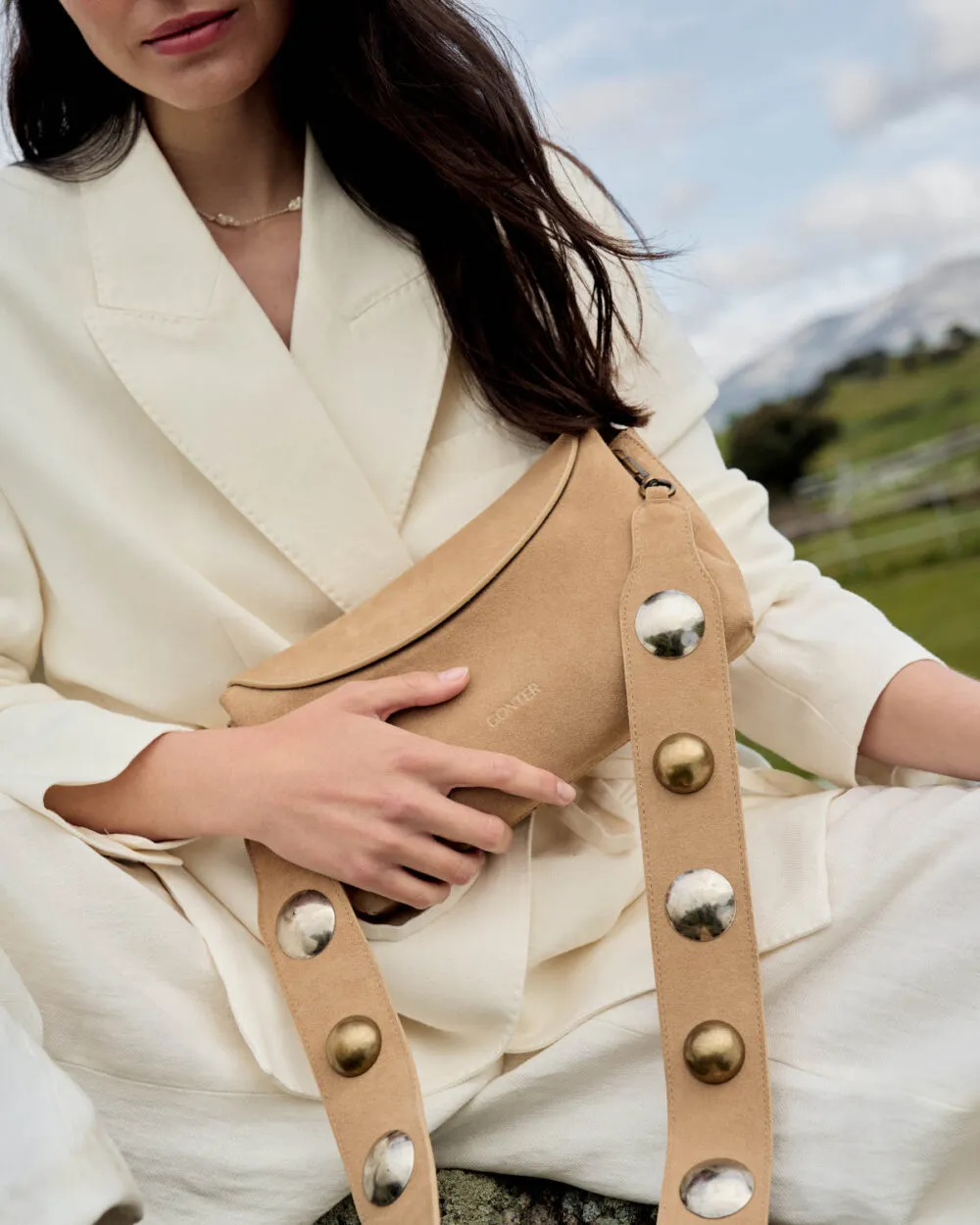 bolso gonter edicion 28001 serraje nuez 03