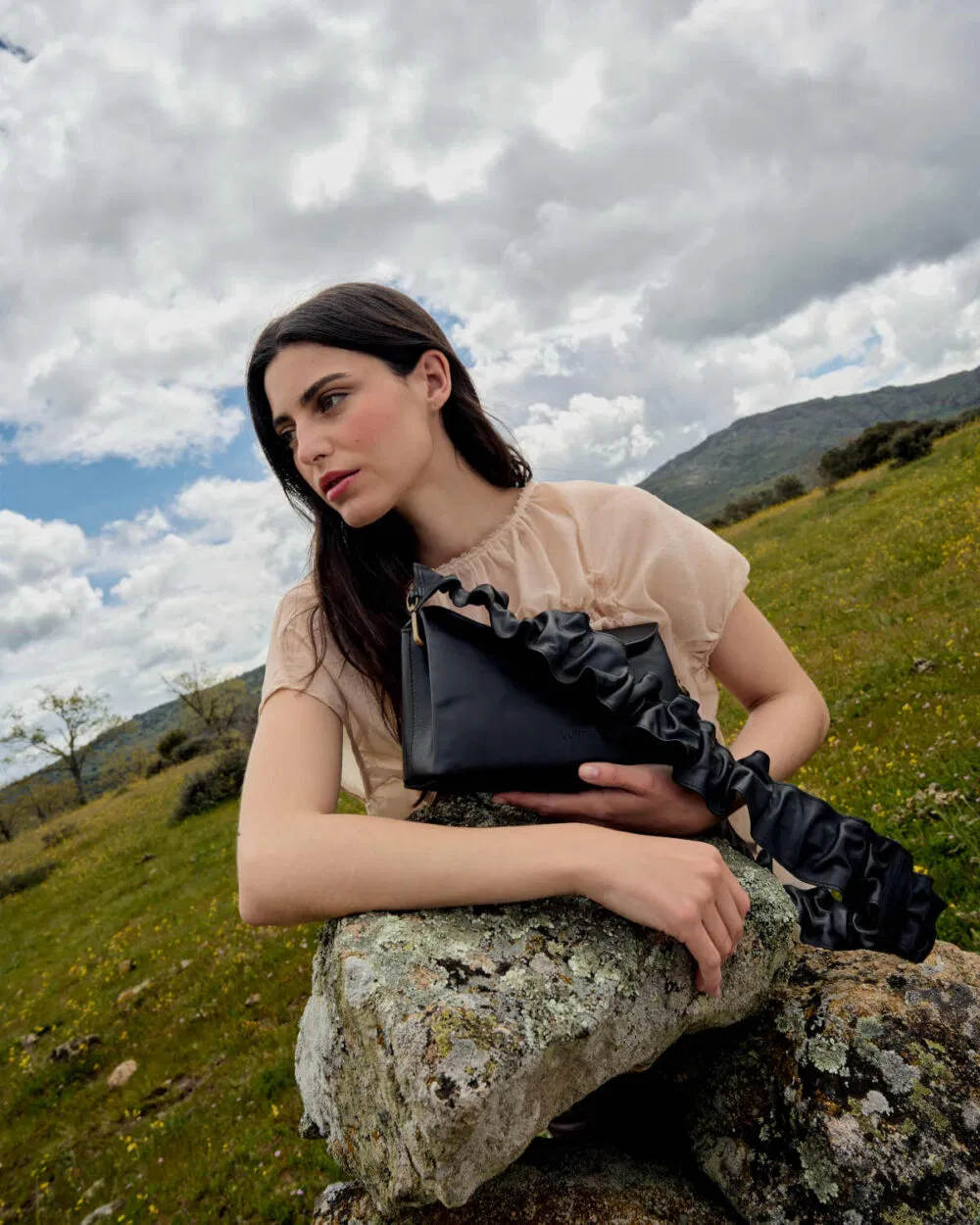 bolso gonter edicion 29003 cuero niger 03